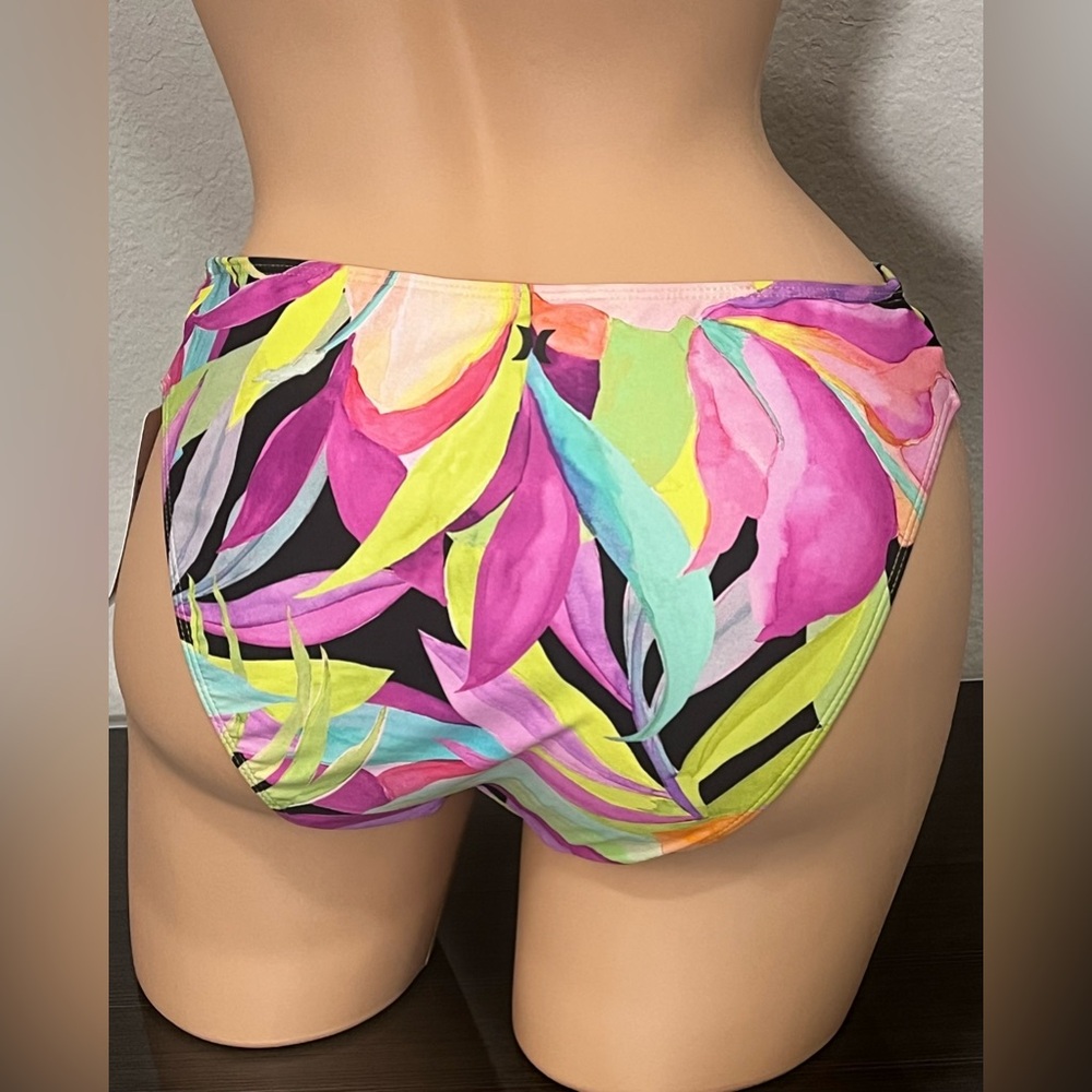 Hurley NWT Swim Bikini Bottoms with Side Straps in Tropical Leaf Print Size M - Picture 2 of 9